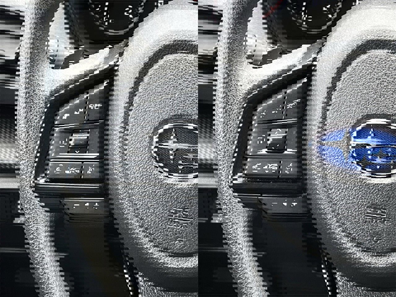 Used 2024 Subaru Crosstrek 2.0i Premium image 12