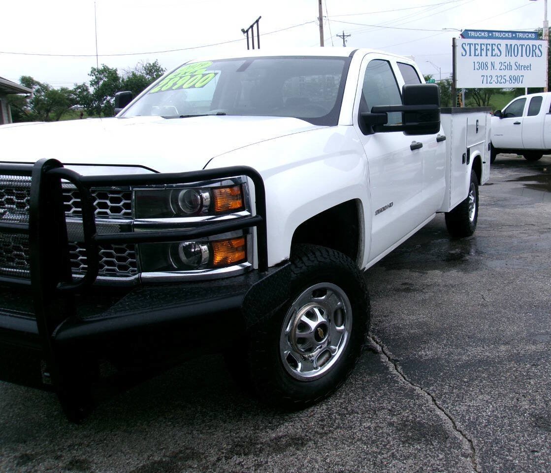 Used 2019 Chevrolet Silverado 2500 W/T w/ WT Convenience Package AWD/4WD image 2