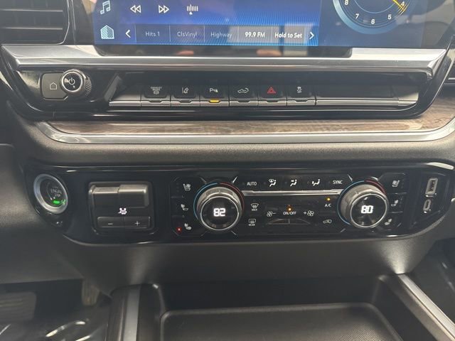 Used 2024 Chevrolet Silverado 3500 LTZ w/ LTZ Convenience Package image 23