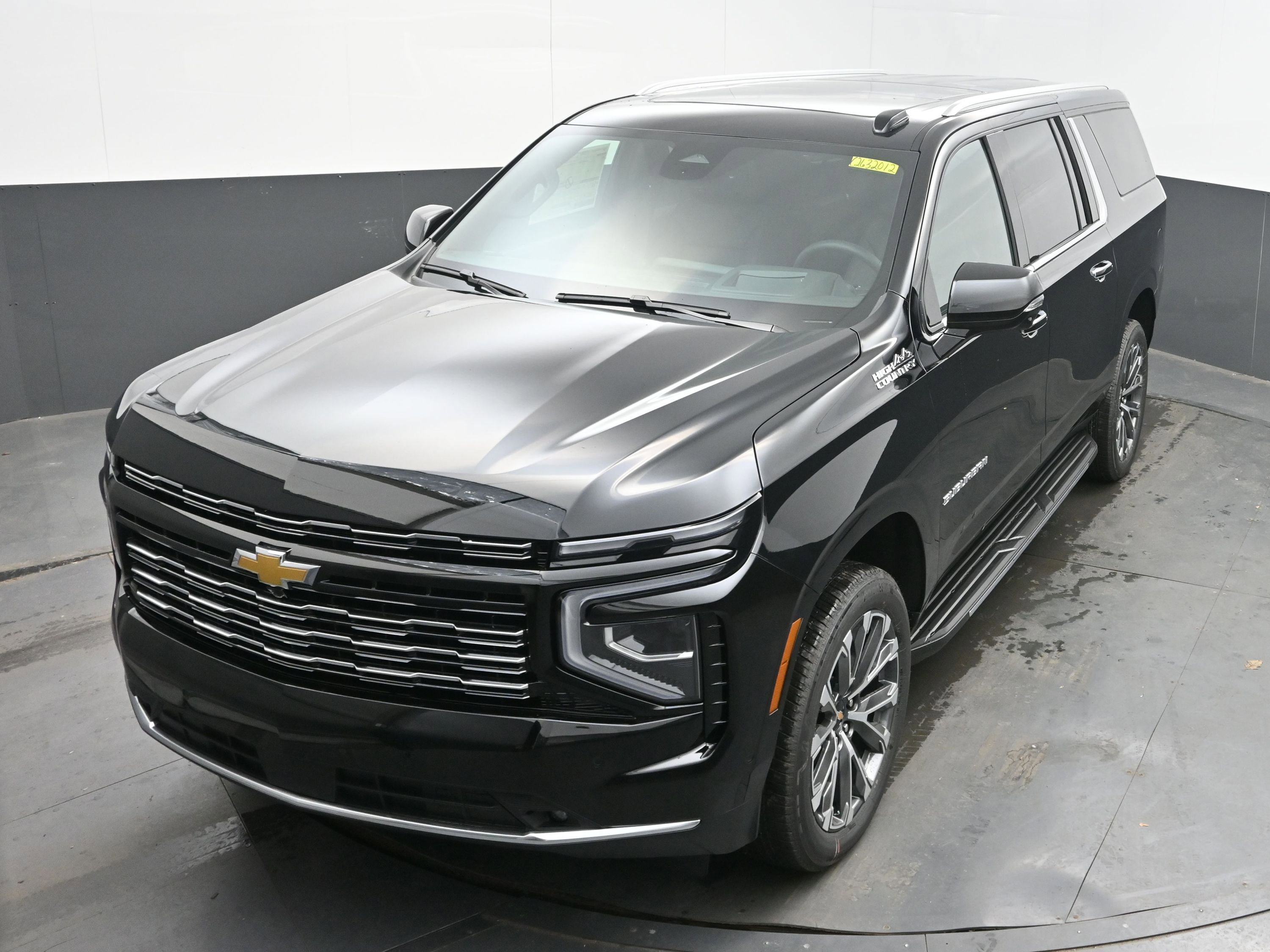 New 2026 Chevrolet Suburban High Country w/ Sun And Tow Package AWD/4WD image 36