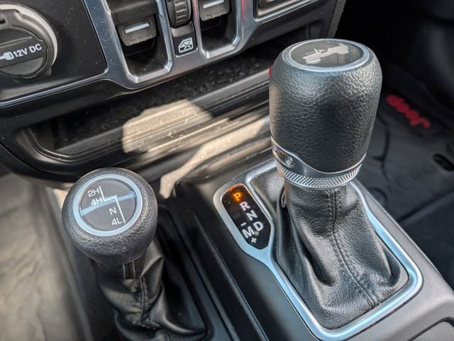 Used 2021 Jeep Wrangler Unlimited Sport AWD/4WD image 16