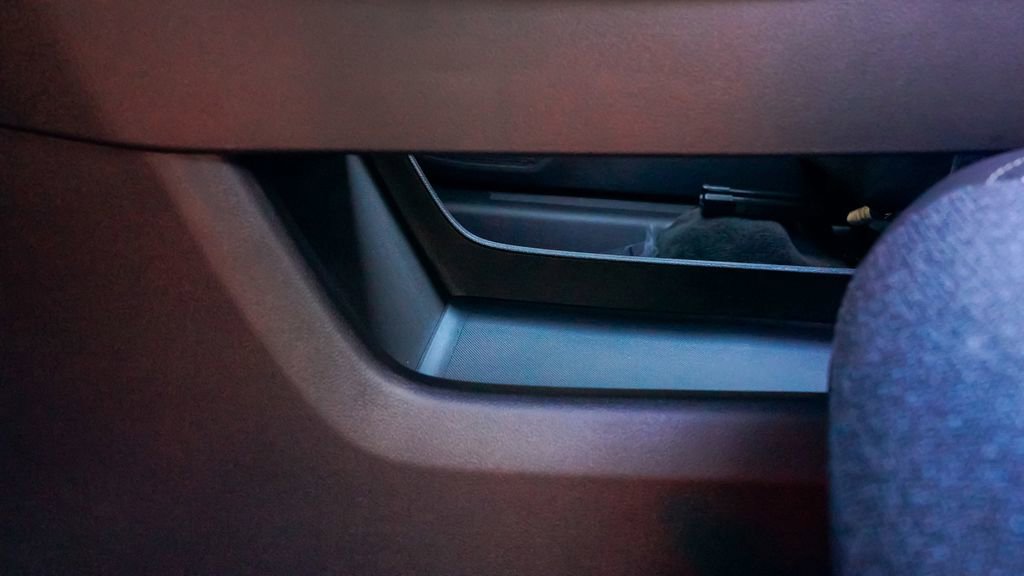 Used 2025 GMC Terrain Elevation image 23