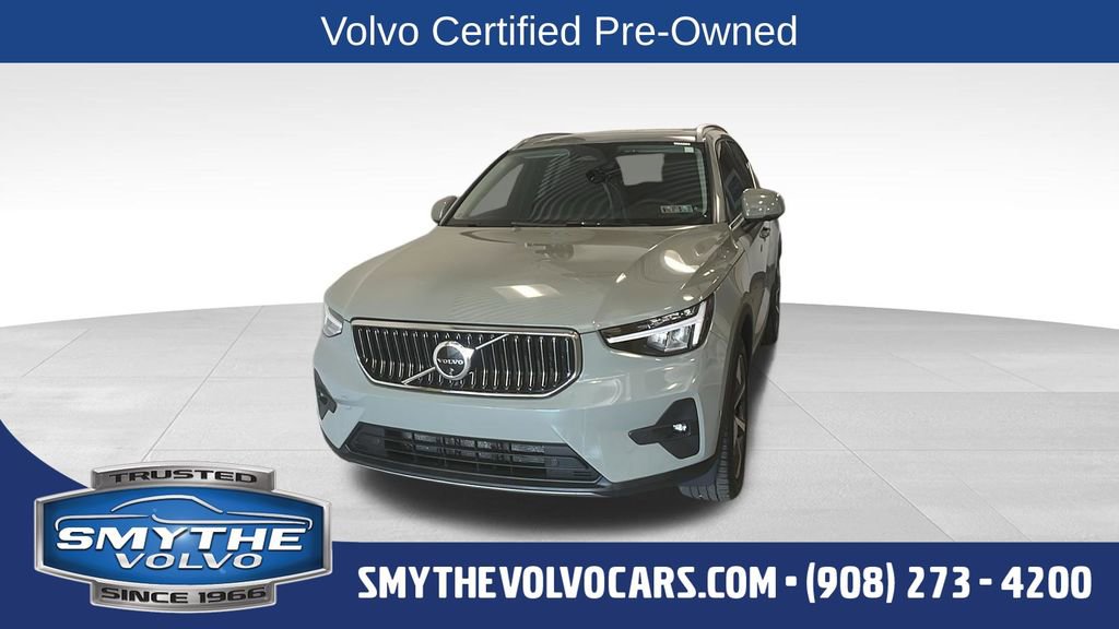 Certified 2024 Volvo XC40 B5 Plus w/ Climate Package