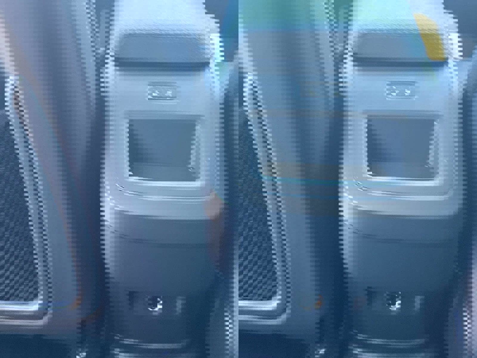 Used 2019 Volvo XC60 T5 Momentum w/ Premium Package image 15