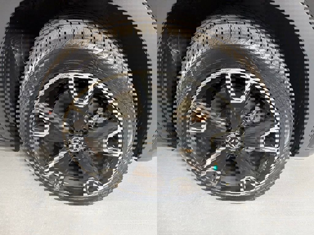 Used 2018 Mercedes-Benz GLA 250 image 11