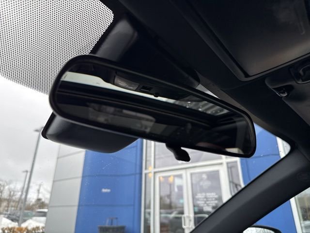 Used 2017 Toyota RAV4 SE image 49