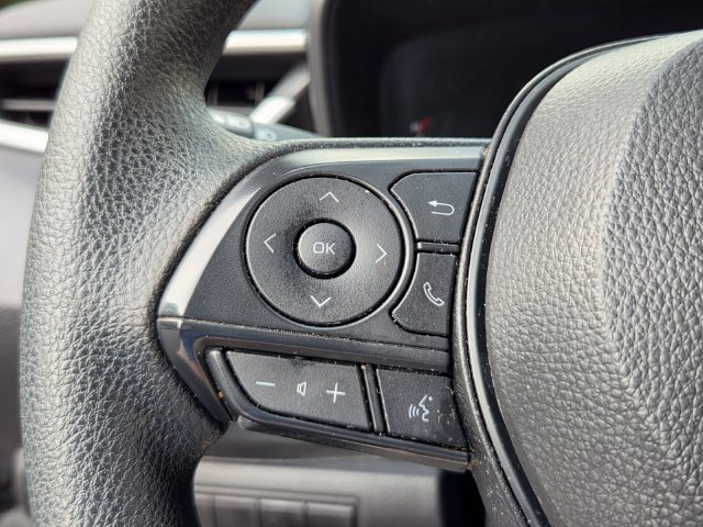 Used 2026 Toyota Corolla LE FWD image 25
