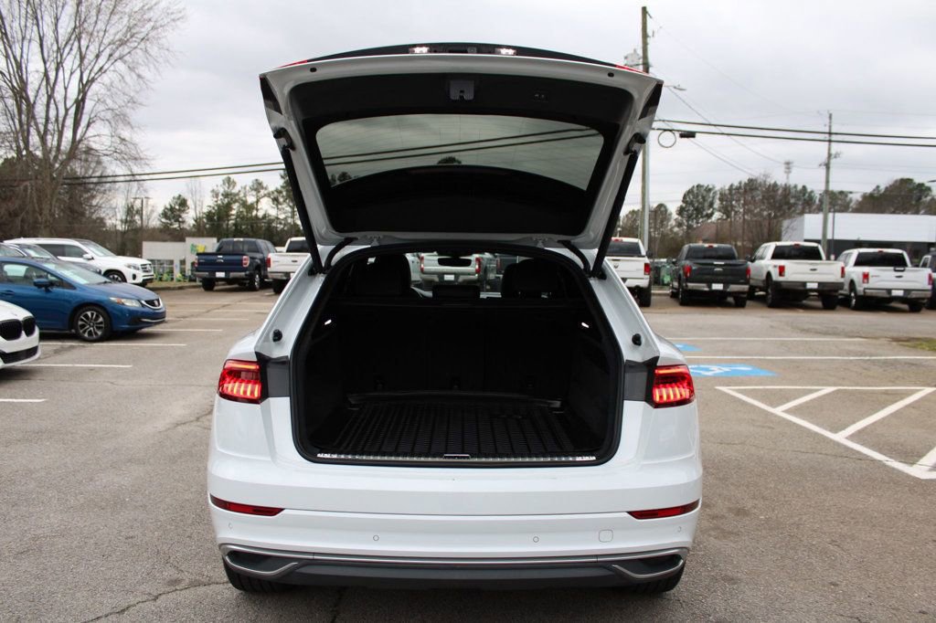 Used 2019 Audi Q8 Premium image 9