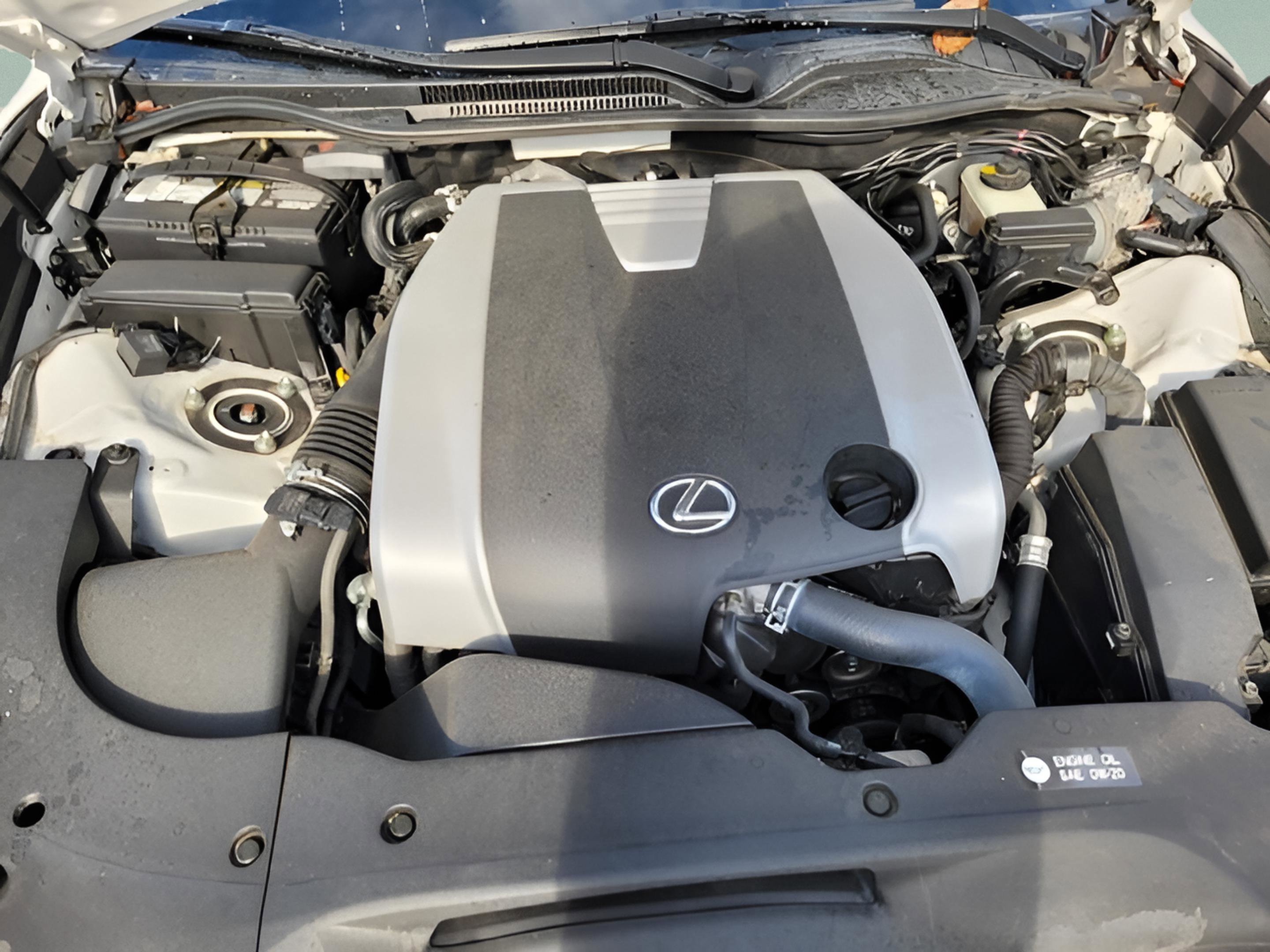 Used 2015 Lexus RC 350 image 24