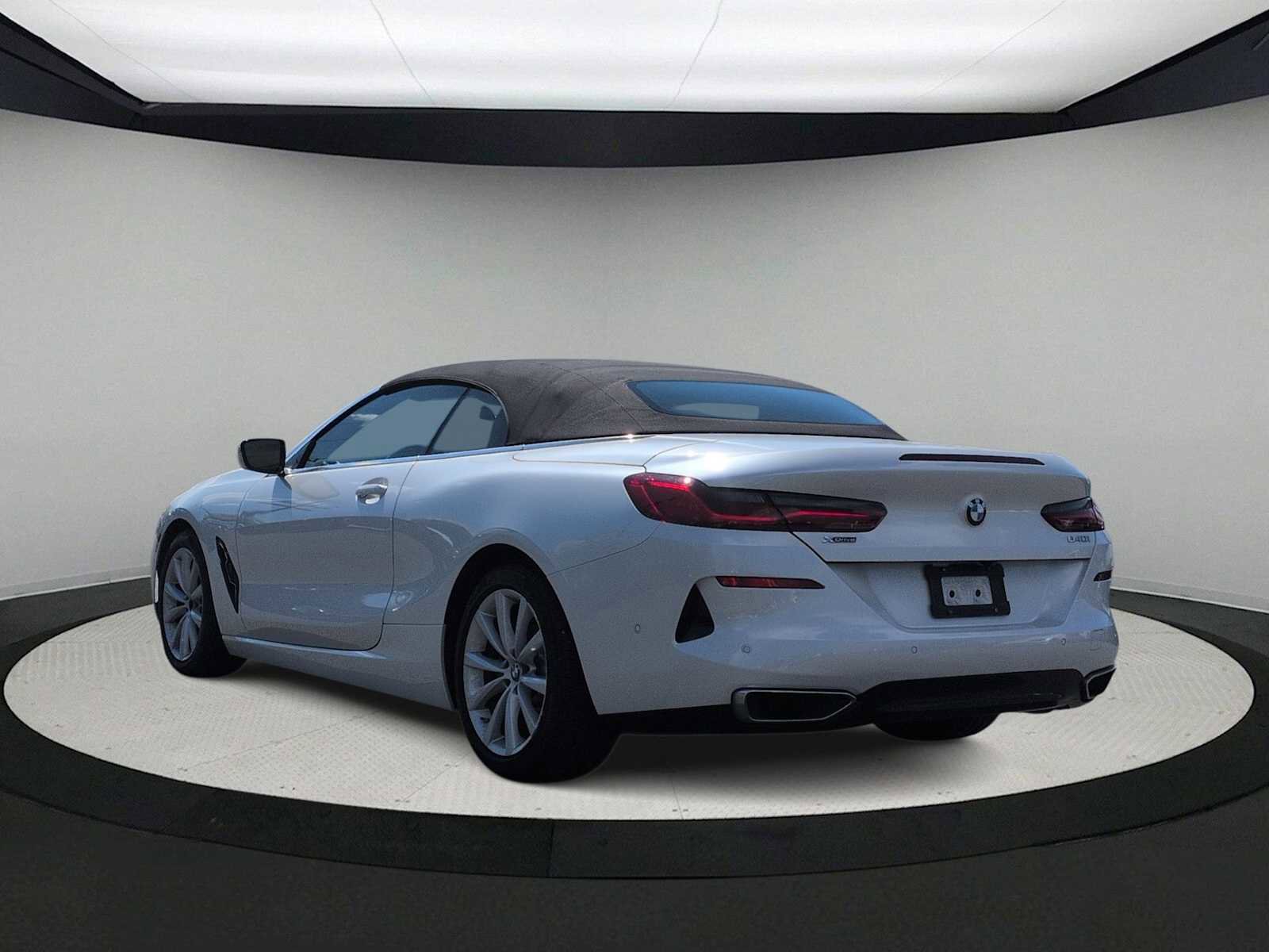 Used 2020 BMW 840i xDrive Convertible image 6