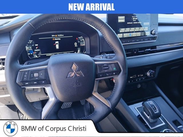 Used 2024 Mitsubishi Outlander SE image 20
