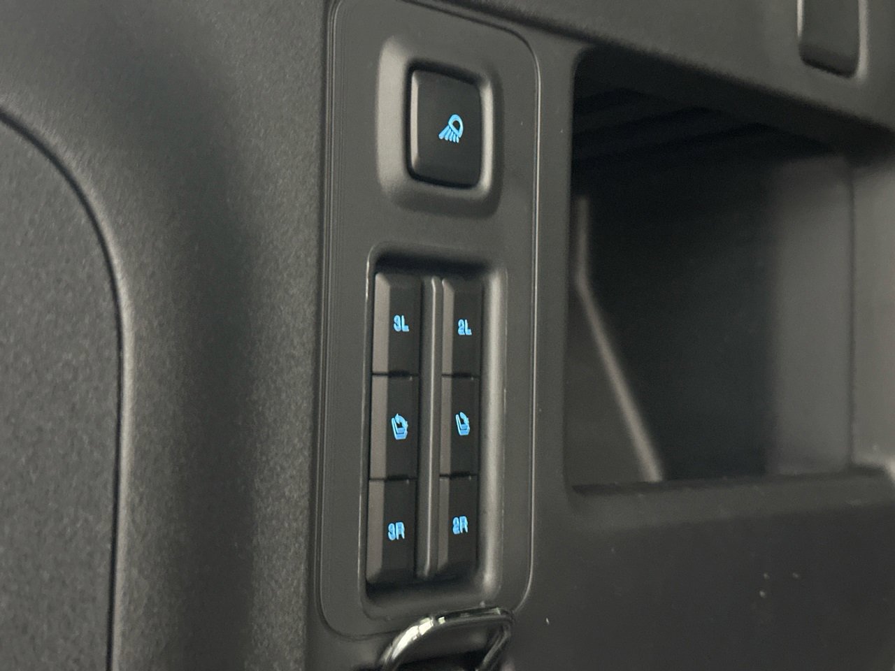 New 2025 Ford Expedition Tremor image 9