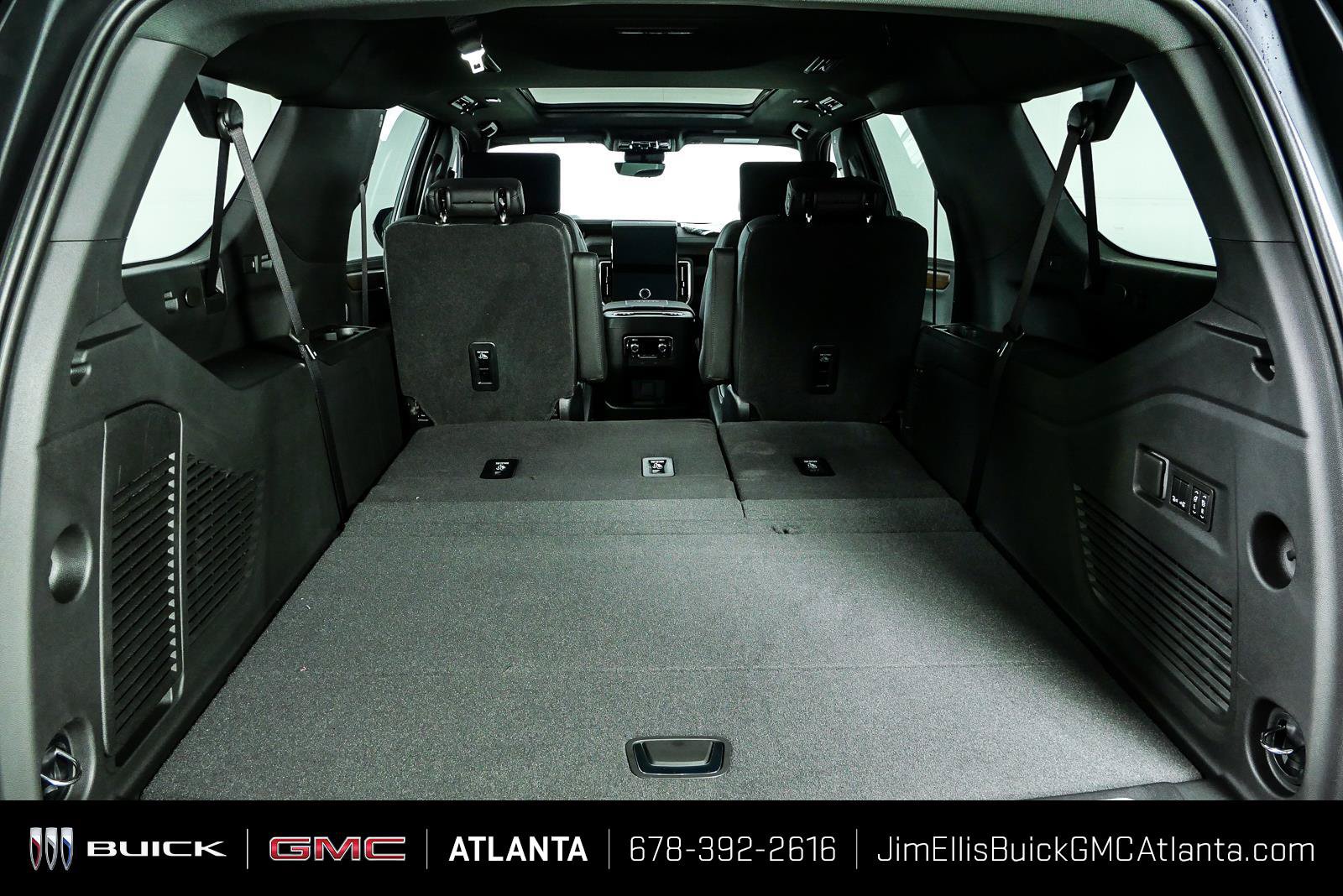 New 2026 GMC Yukon XL Denali w/ Advanced Technology Package AWD/4WD image 36
