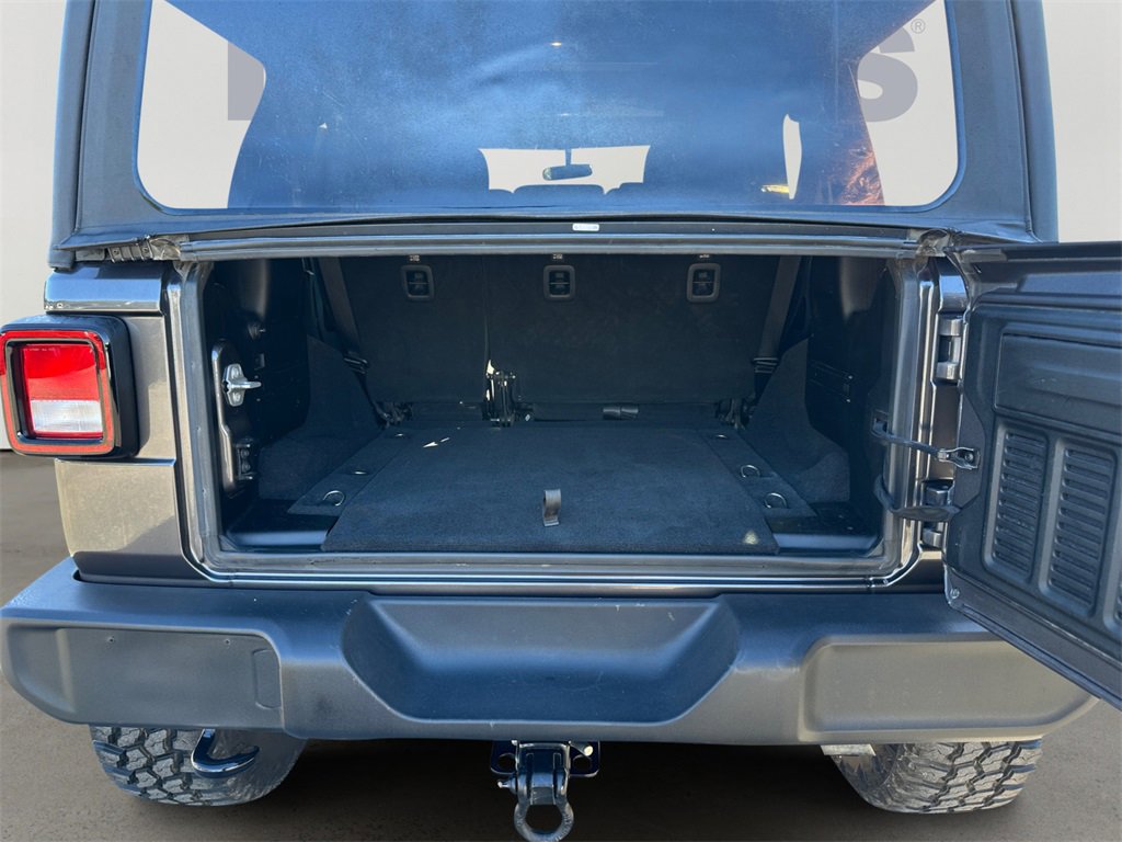 Used 2018 Jeep Wrangler Unlimited Sport S image 14