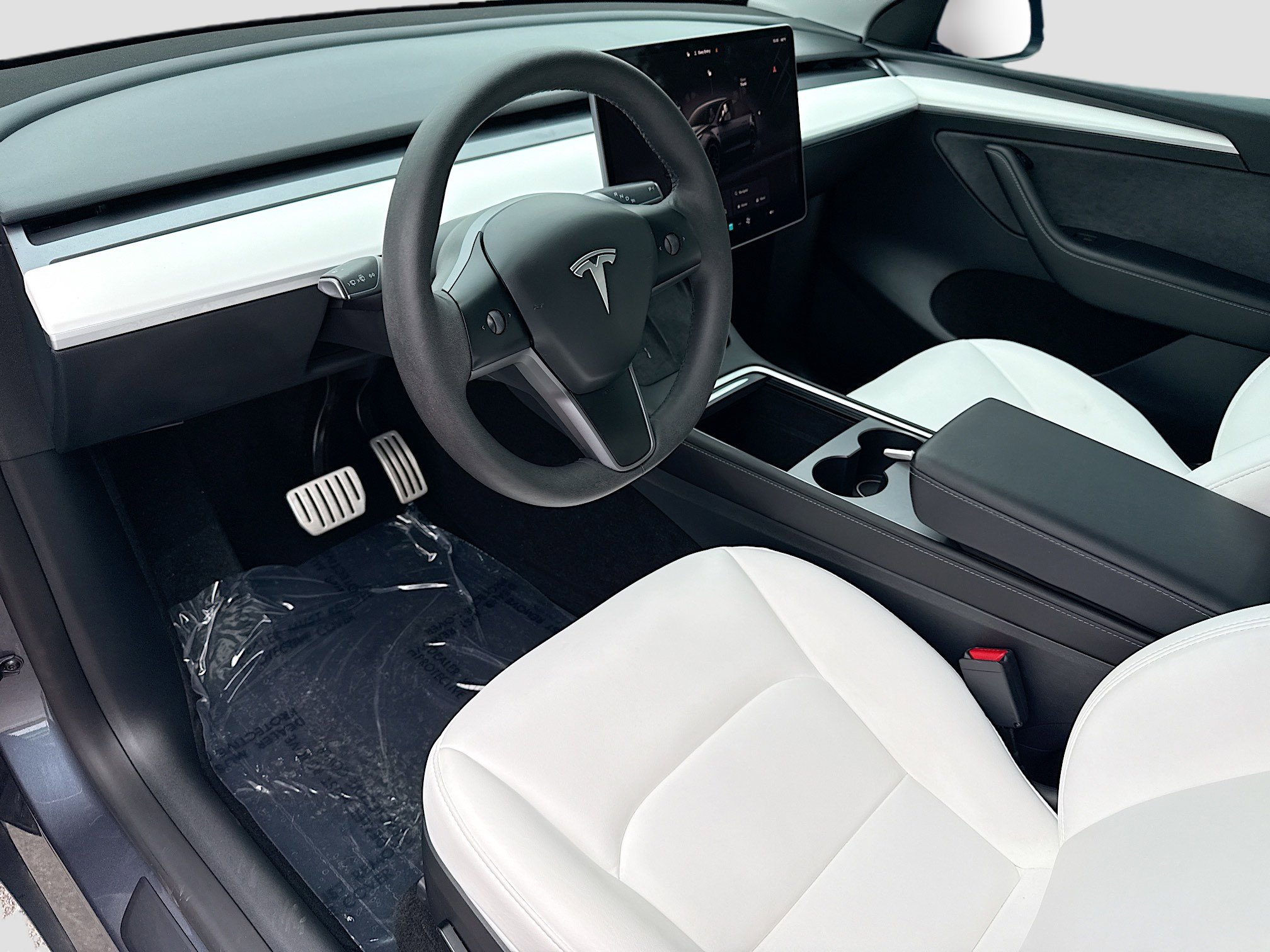 Used 2023 Tesla Model Y Performance AWD/4WD image 25