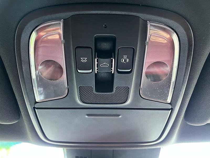 Used 2021 Kia Stinger GT2 RWD image 46