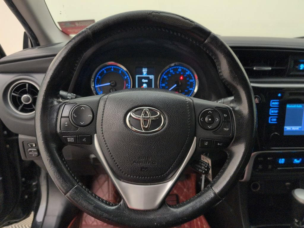 Used 2019 Toyota Corolla SE FWD image 34