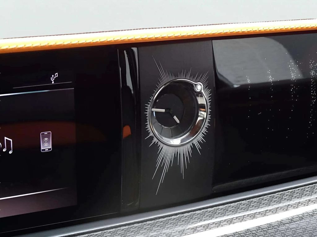 Certified 2024 Rolls-Royce Ghost Black Badge w/ Black Badge Ghost Package AWD/4WD image 27