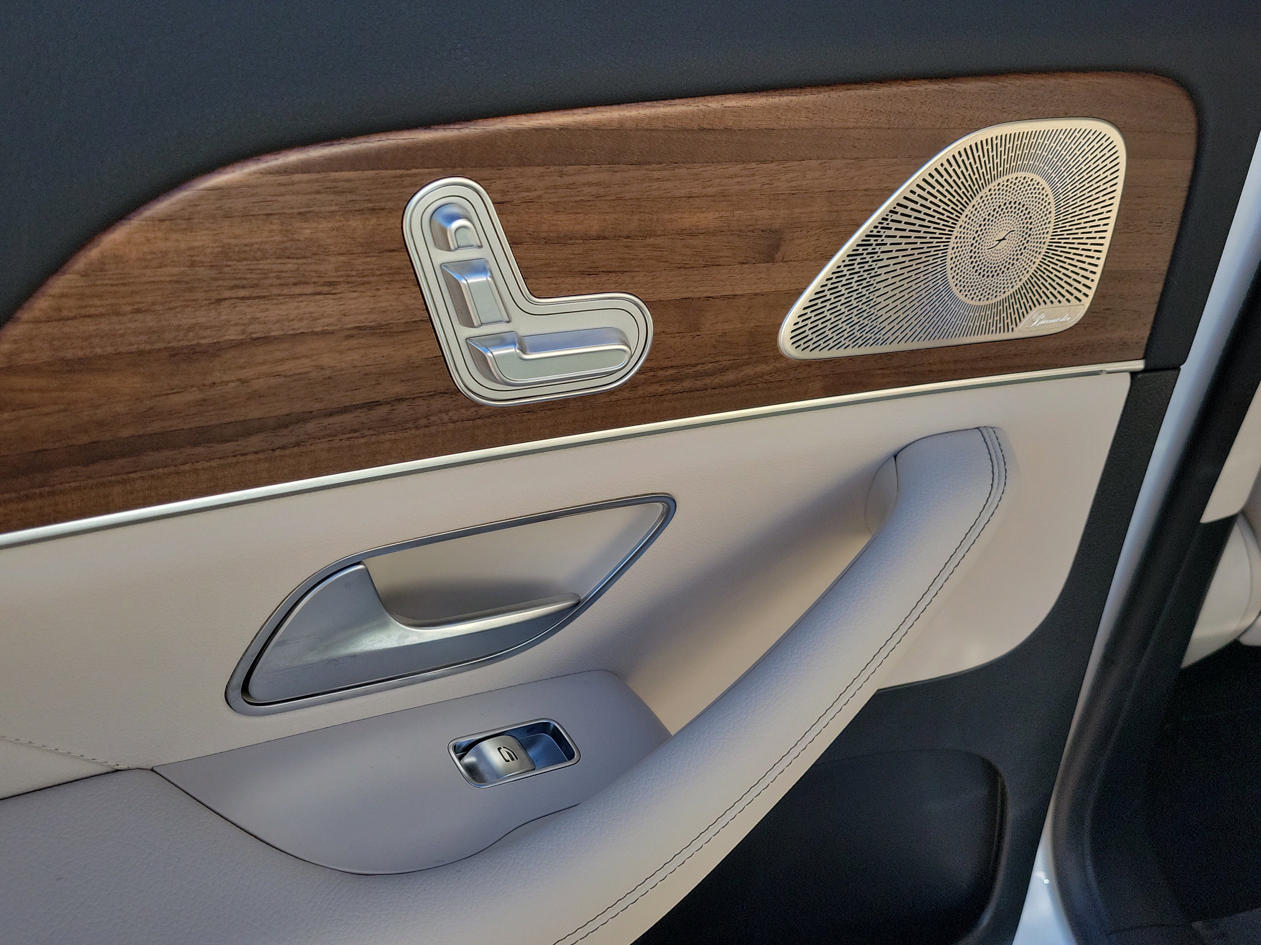 Certified 2026 Mercedes-Benz GLS 450 4MATIC image 12