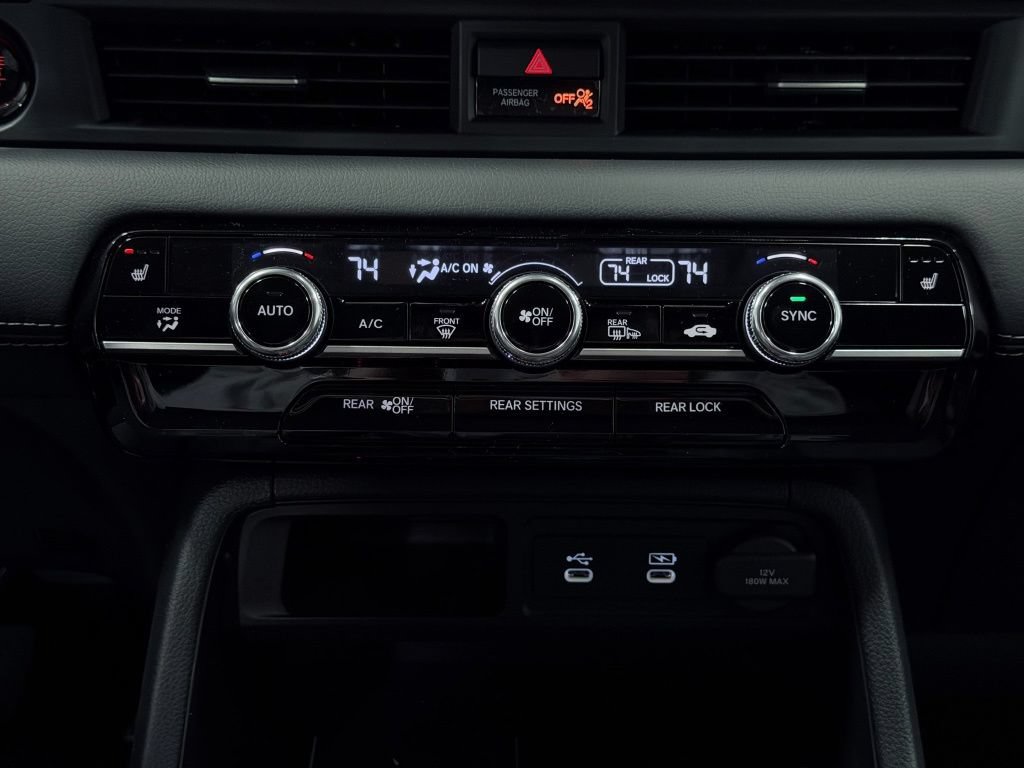 New 2026 Honda Pilot Touring image 38