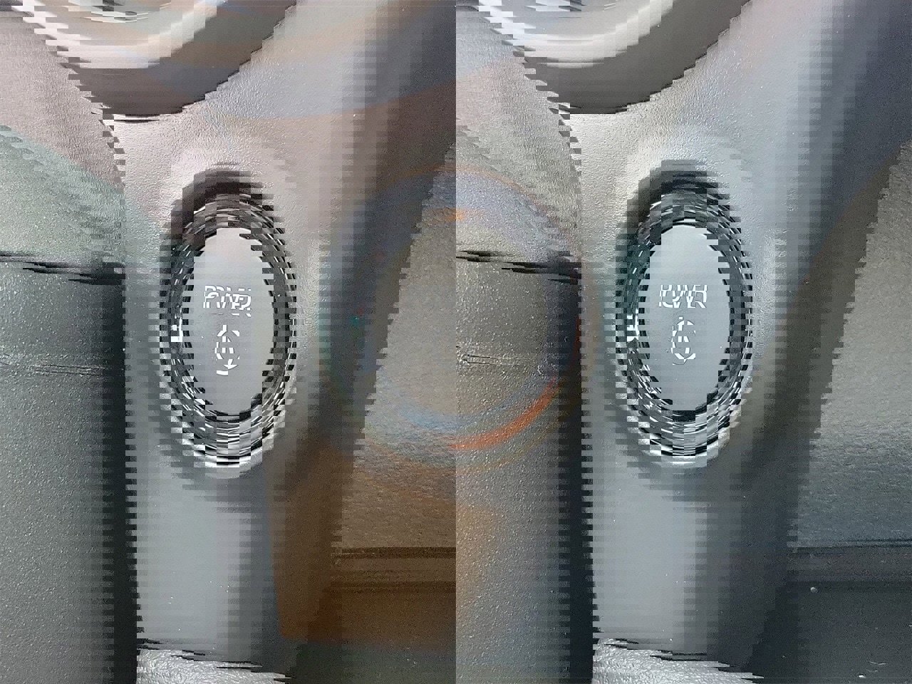 New 2026 Toyota Sienna XSE image 32