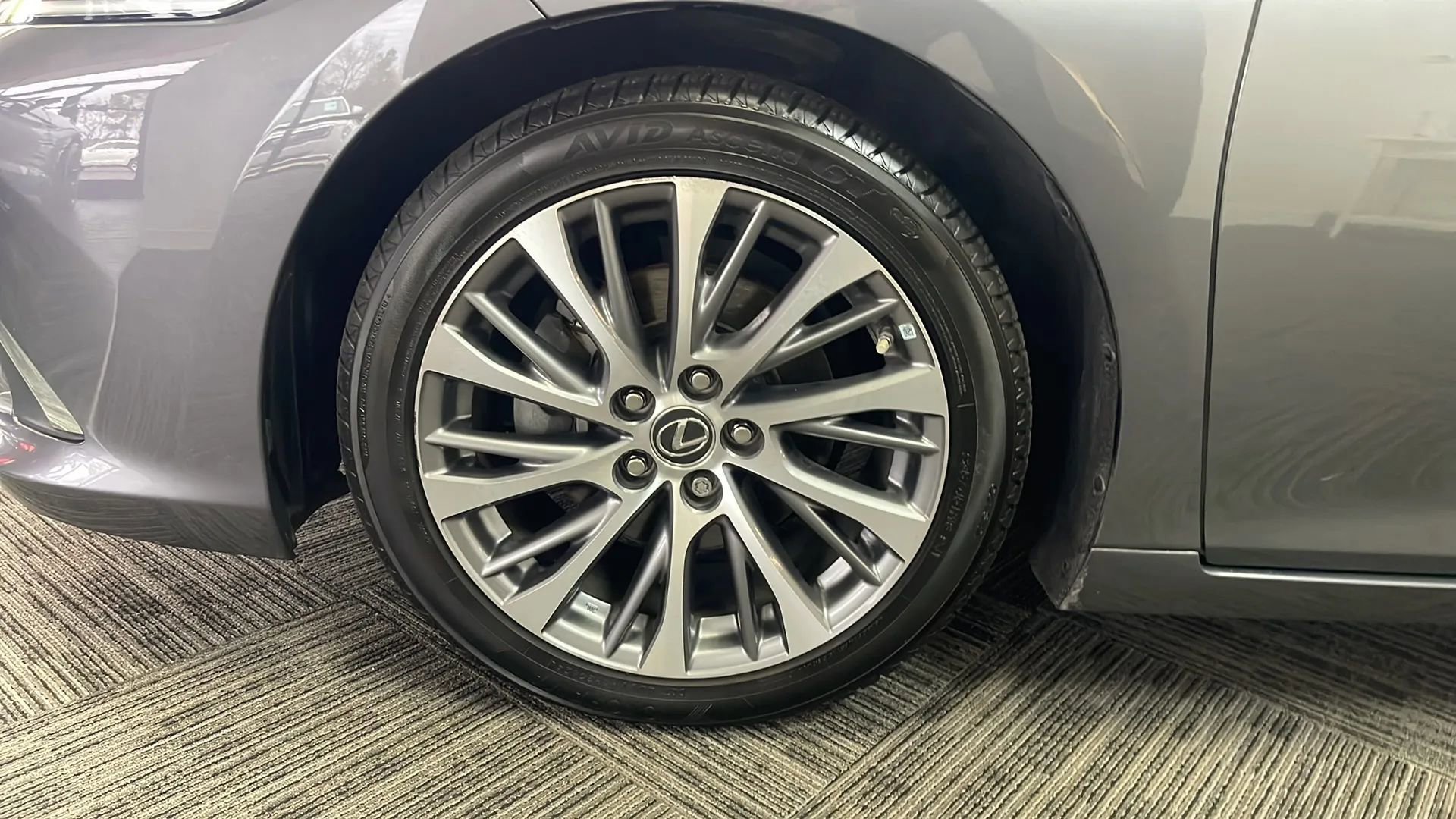 Used 2020 Lexus ES 350 w/ Premium Package image 8