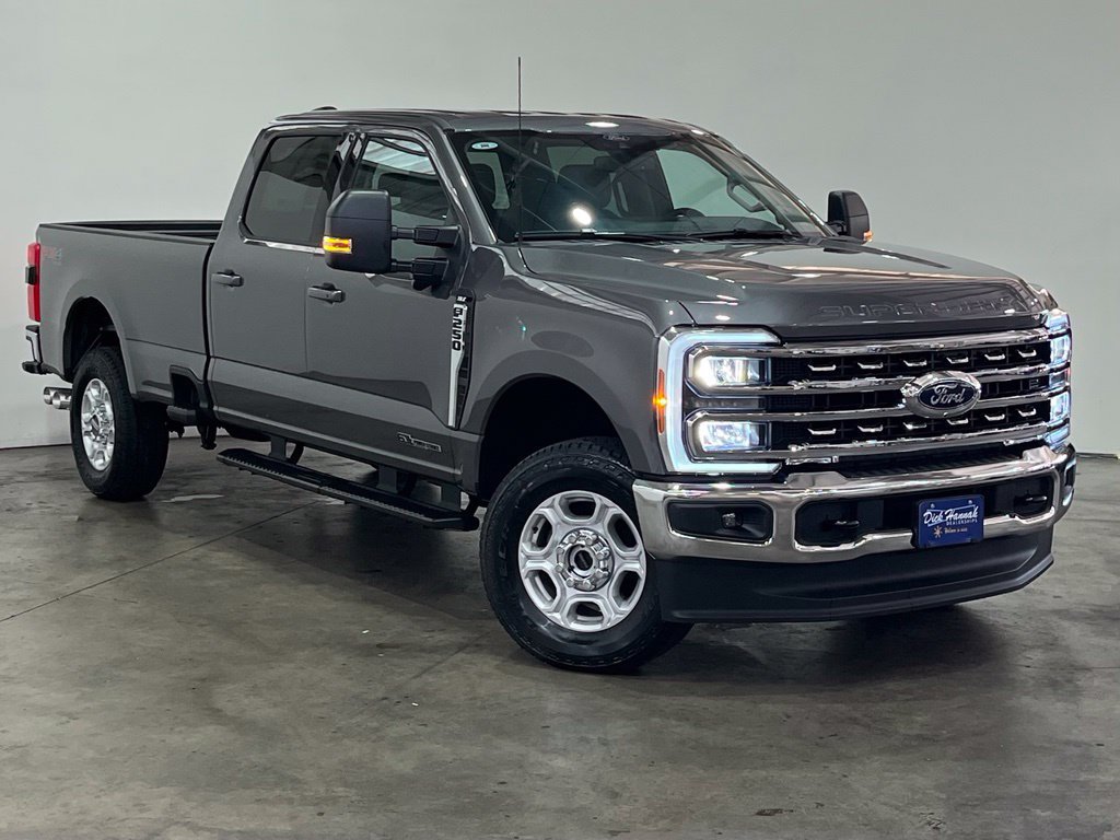 New 2026 Ford F250 XLT w/ XLT Premium Package AWD/4WD image 7