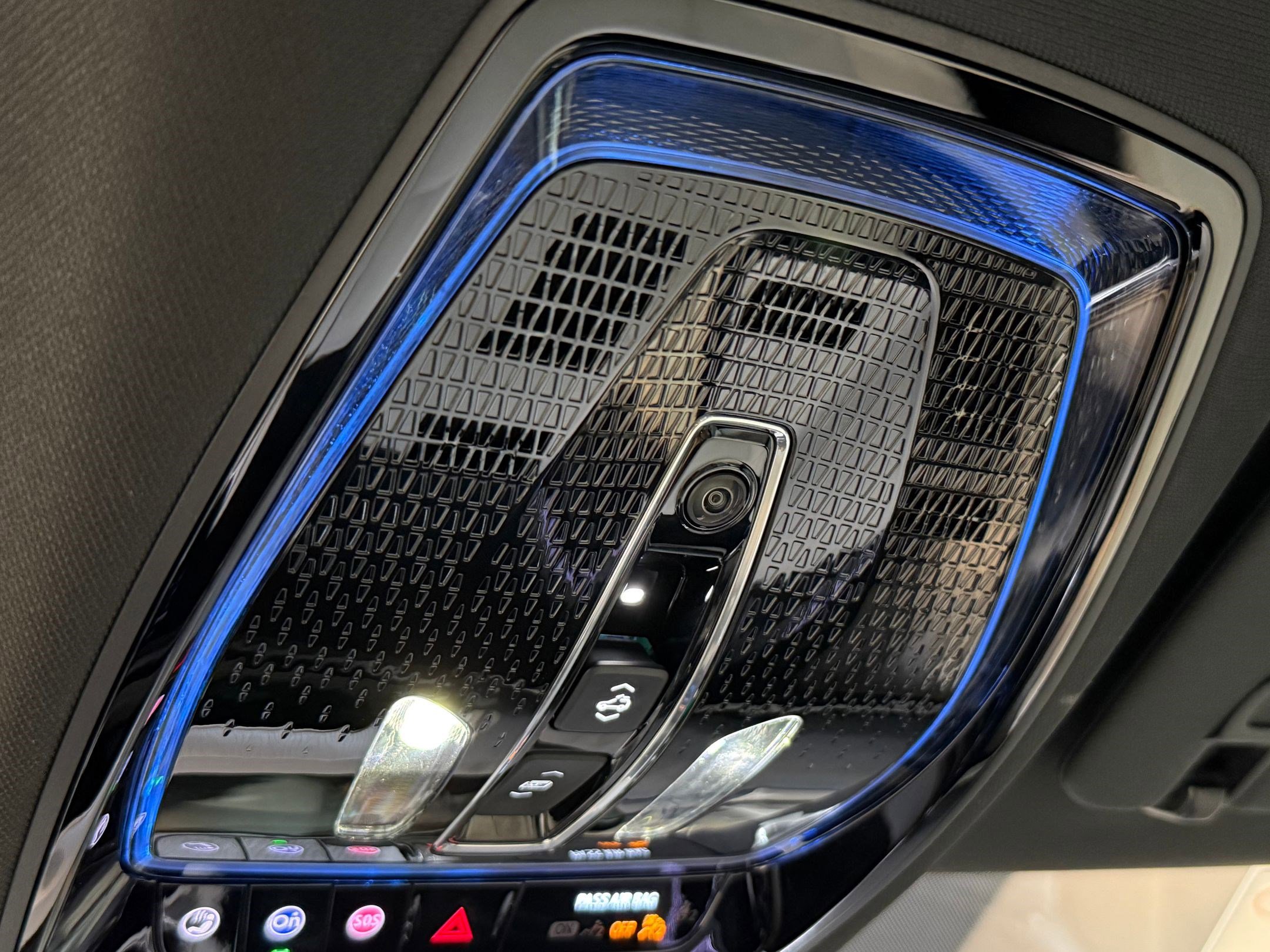 New 2026 Cadillac Vistiq Sport w/ LPO, Floor Liner Package image 42