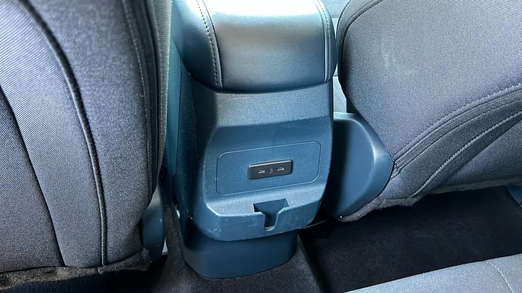 Certified 2025 Ford Maverick XL FWD image 9