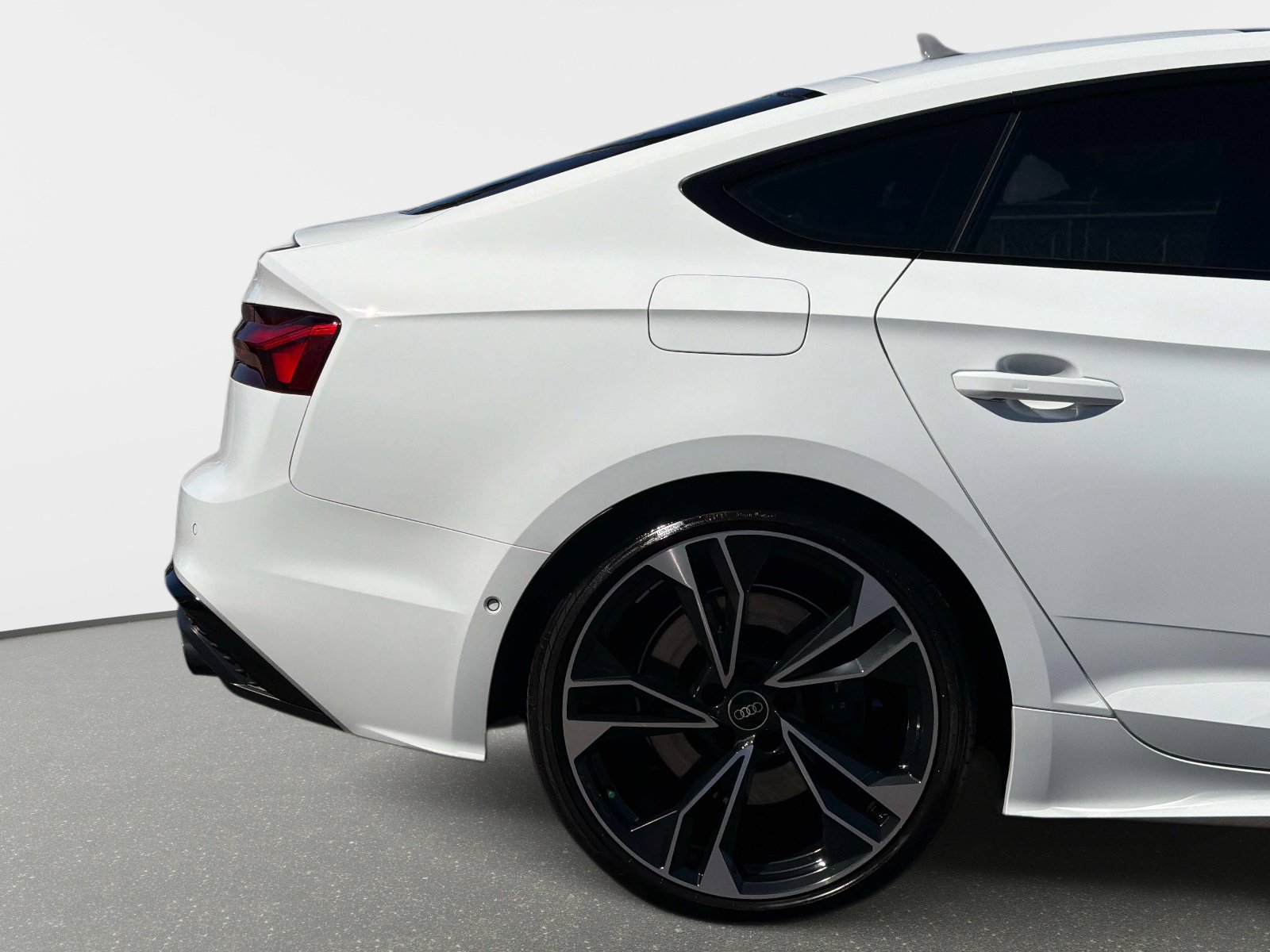 Used 2023 Audi S5 Prestige image 20