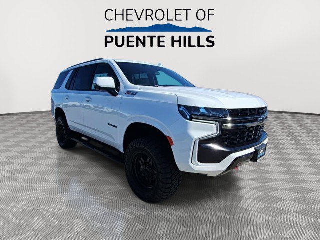 Used 2022 Chevrolet Tahoe Z71 w/ Luxury Package AWD/4WD image 2