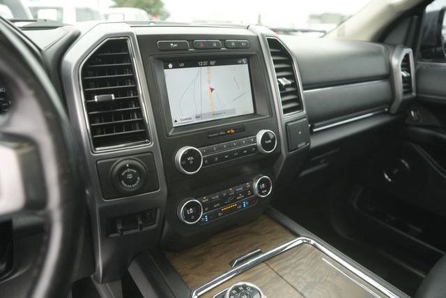 Used 2019 Ford Expedition Platinum RWD image 26