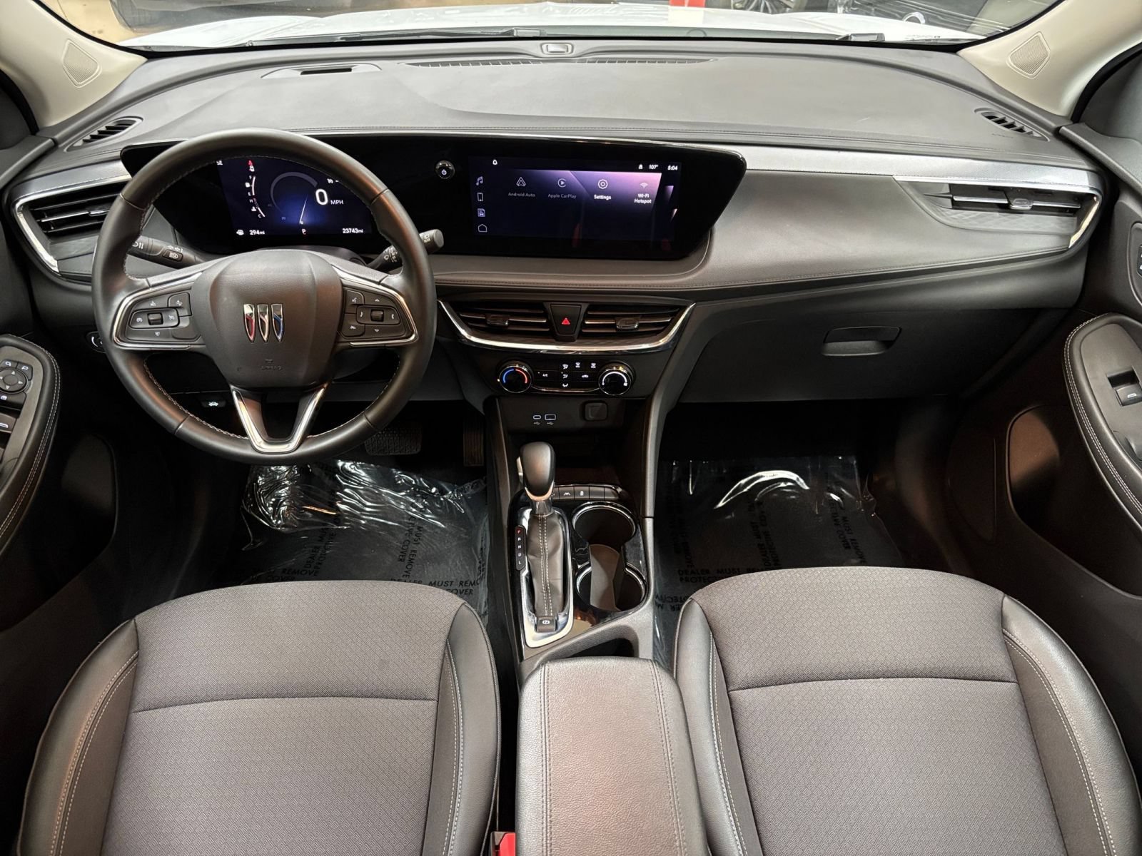 Used 2025 Buick Encore GX Preferred AWD/4WD image 32