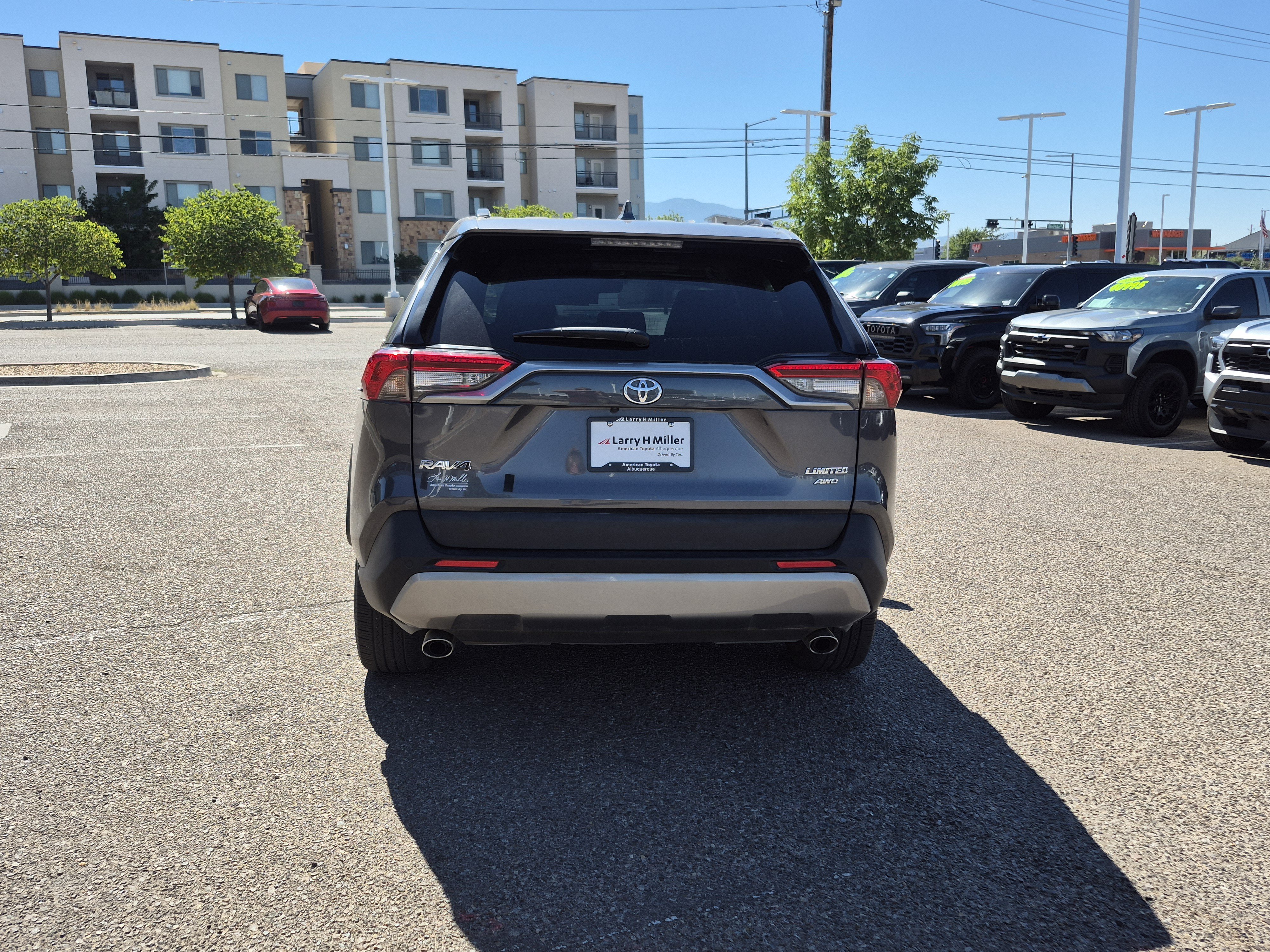 Certified 2023 Toyota RAV4 Limited AWD/4WD image 4