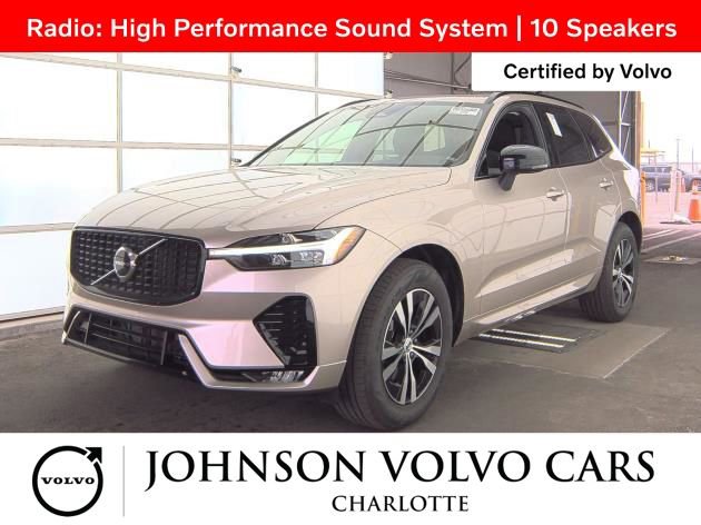 Used 2025 Volvo XC60 B5 Core image 3