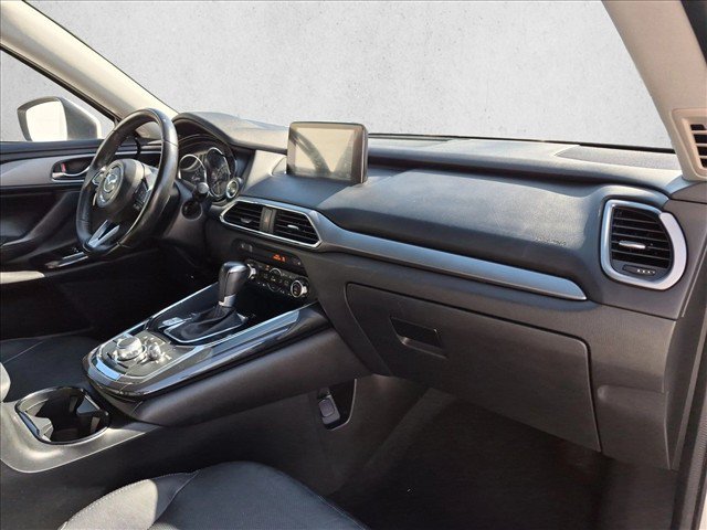 Used 2018 MAZDA CX-9 Touring FWD image 23