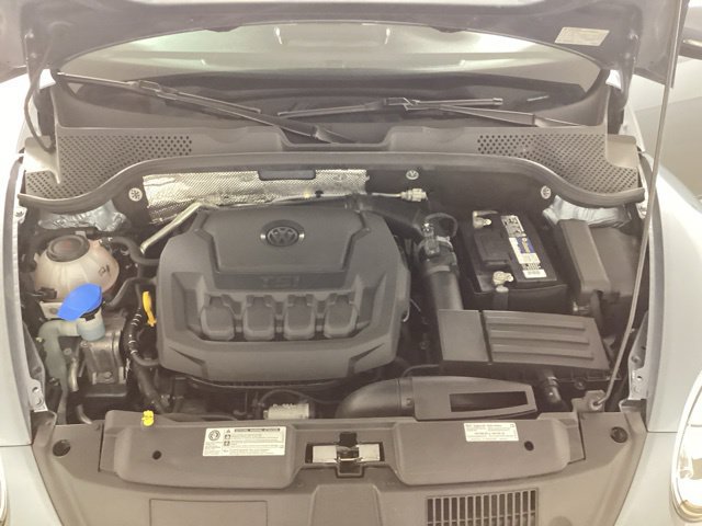 Used 2019 Volkswagen Beetle 2.0T SE FWD image 27
