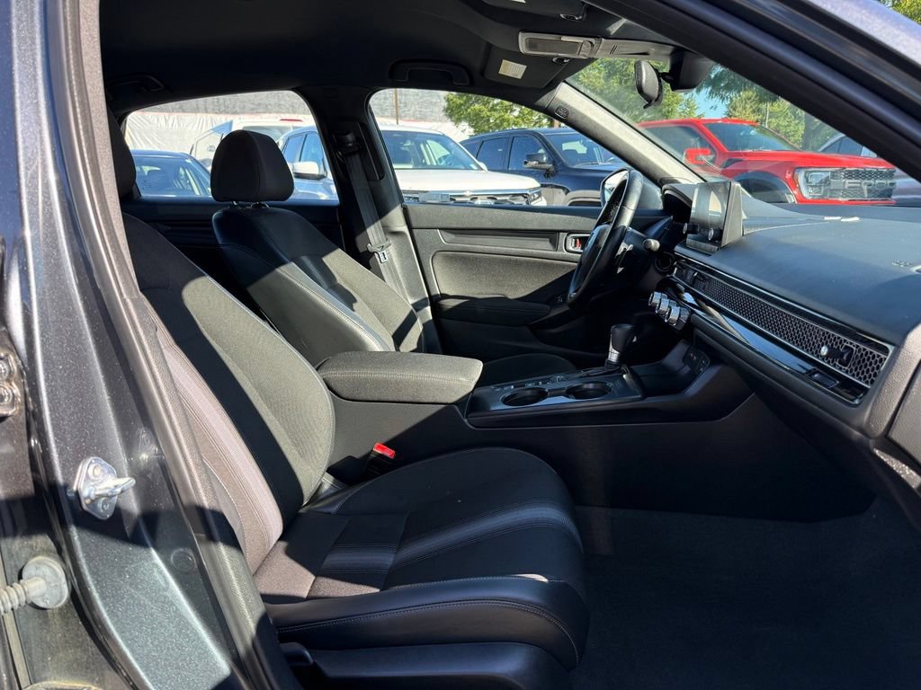 Used 2024 Honda Civic Sport image 29