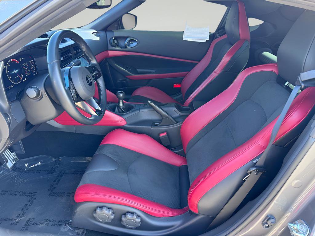 Used 2024 Nissan Z Performance w/ Floor Mat Package image 10