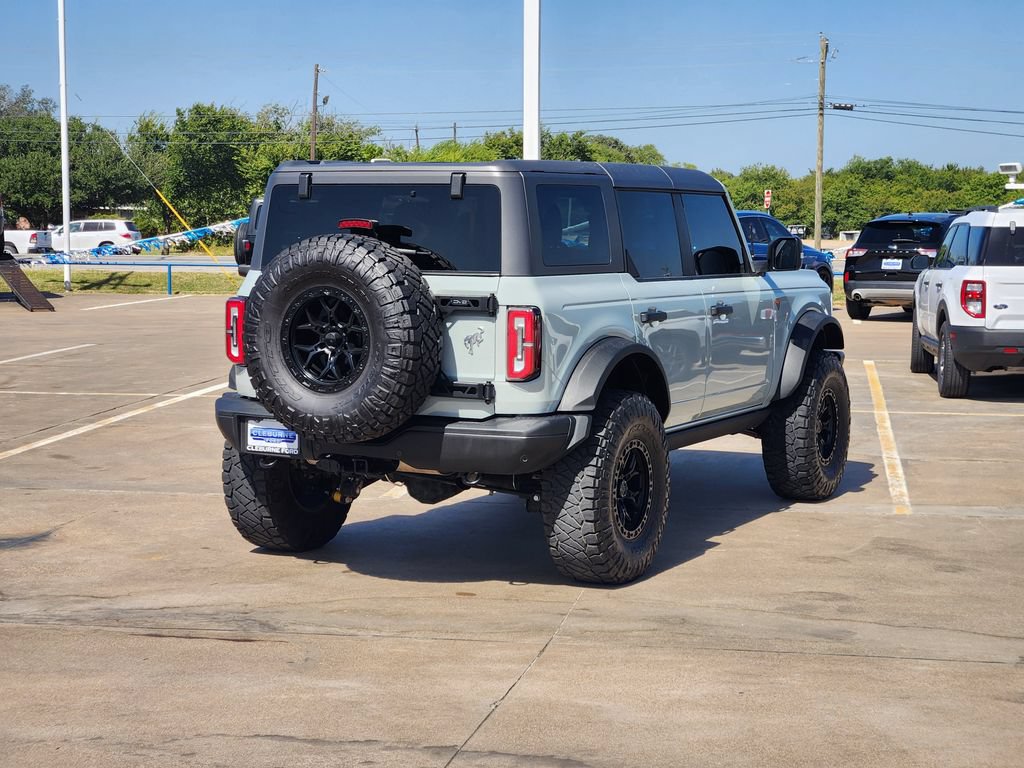 Used 2023 Ford Bronco Badlands AWD/4WD image 7