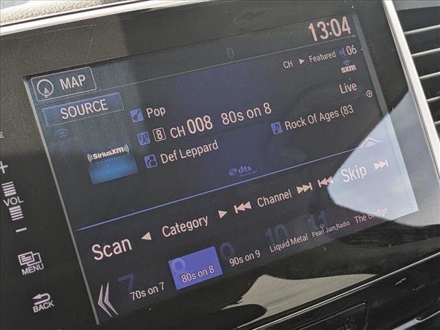 Used 2017 Honda Pilot Touring image 13