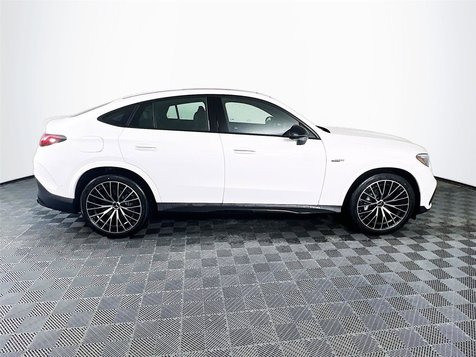 New 2026 Mercedes-Benz GLC 43 AMG 4MATIC Coupe image 7