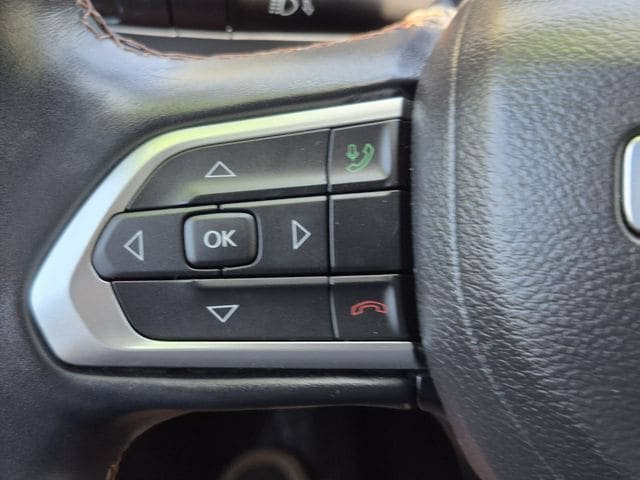 Used 2022 Jeep Compass Limited AWD/4WD image 12