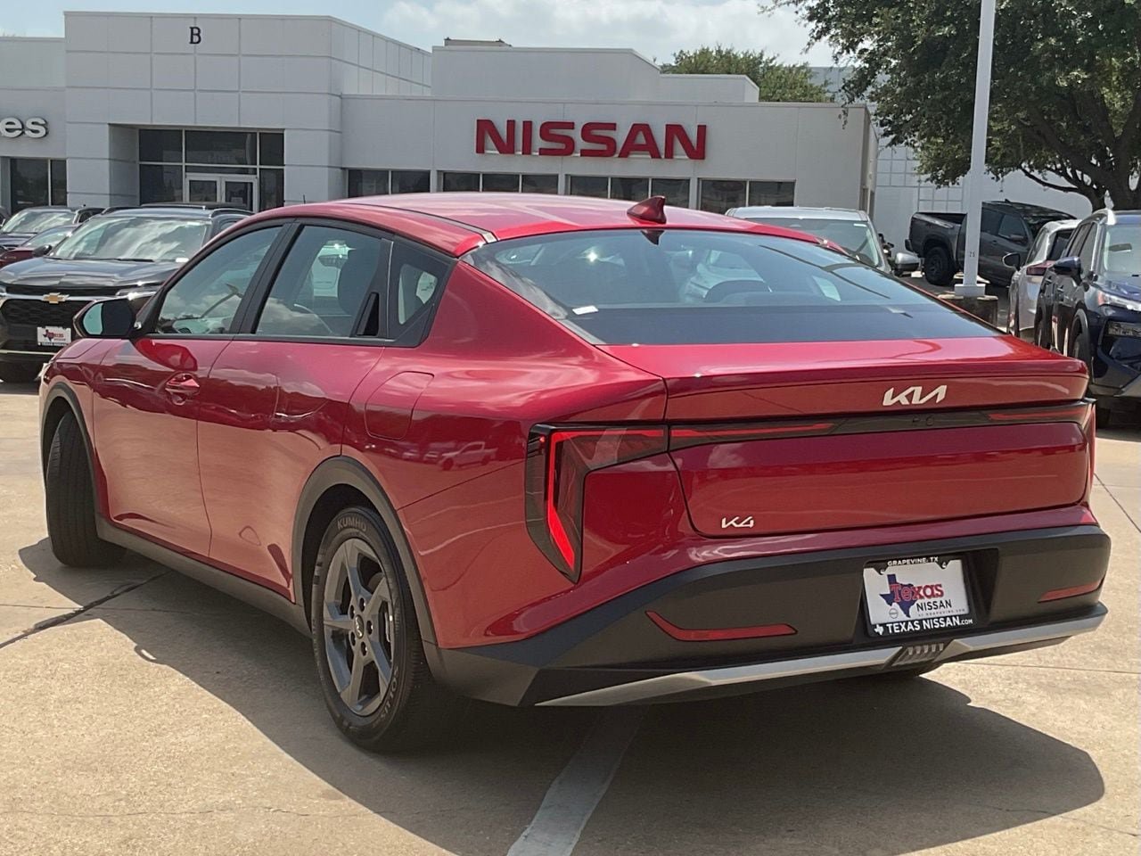 Used 2025 Kia K4 FWD image 6