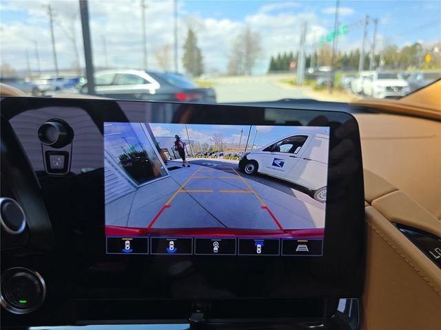 Used 2023 Chevrolet Corvette Stingray Premium Conv w/ Z51 Performance Package RWD image 23