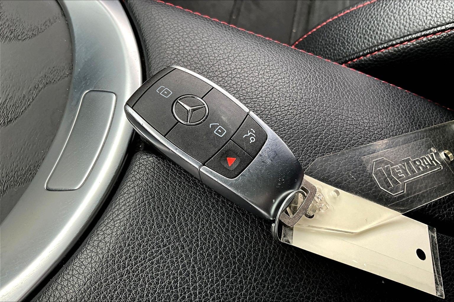 Used 2020 Mercedes-Benz GLC 43 AMG 4MATIC image 33