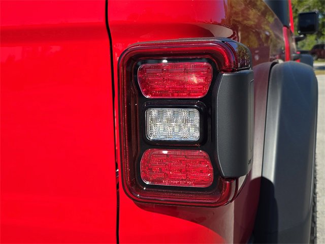 New 2025 Jeep Gladiator Rubicon image 8