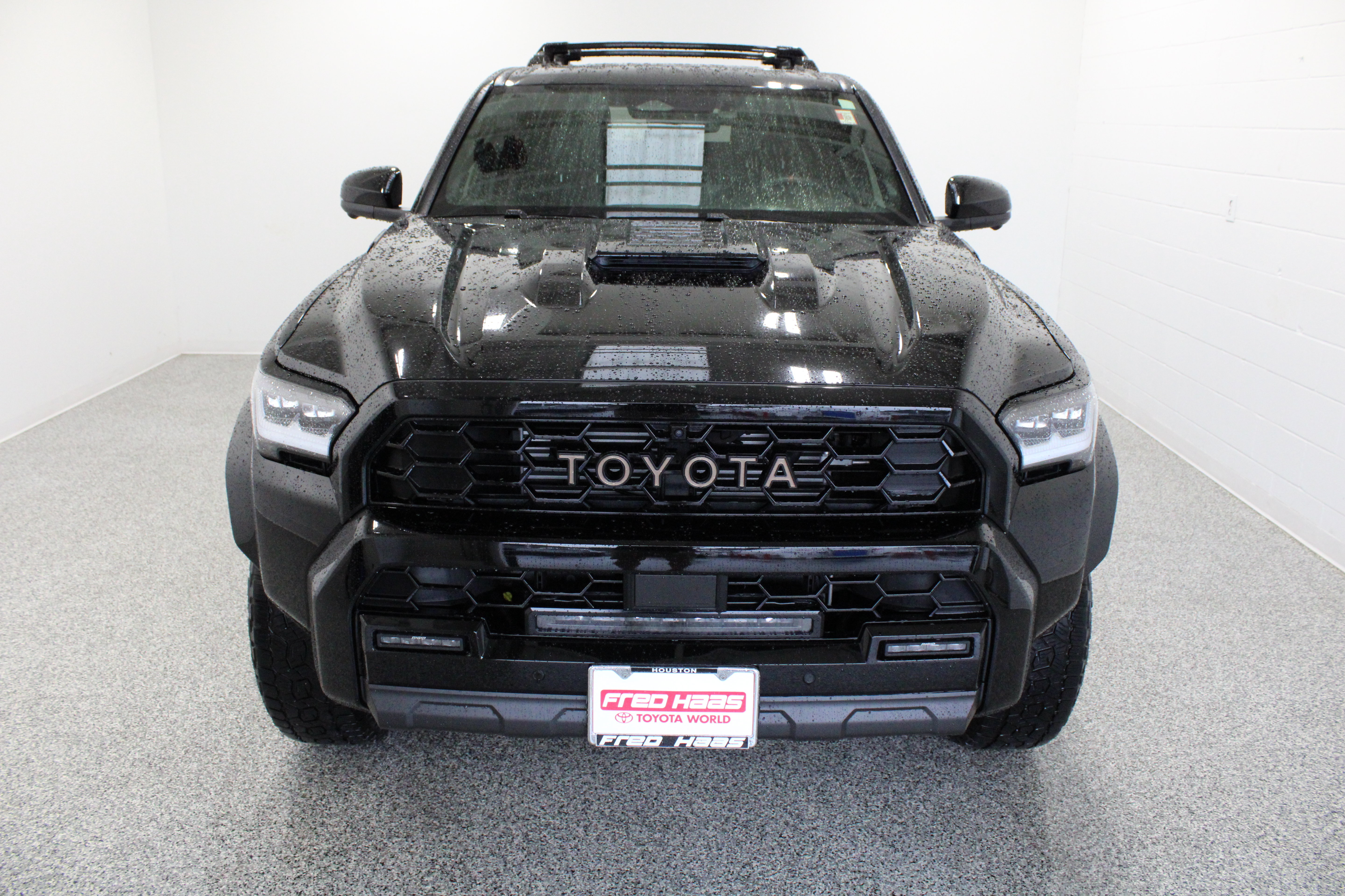 Used 2025 Toyota 4Runner TRD Pro AWD/4WD image 3