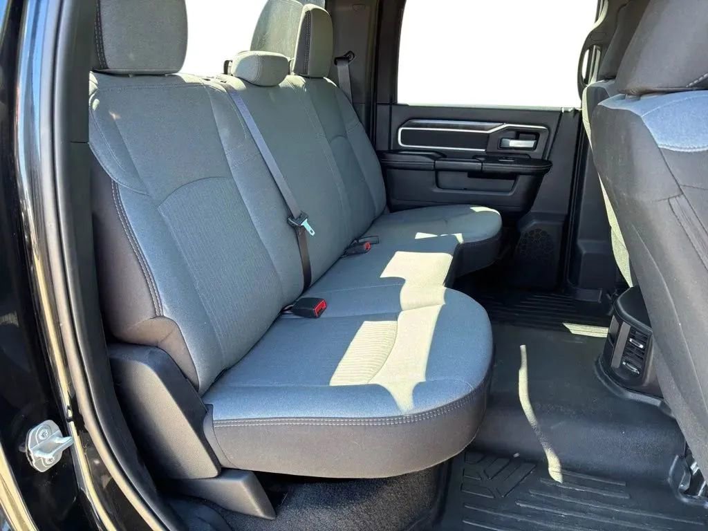 Used 2024 RAM 3500 Big Horn AWD/4WD image 29