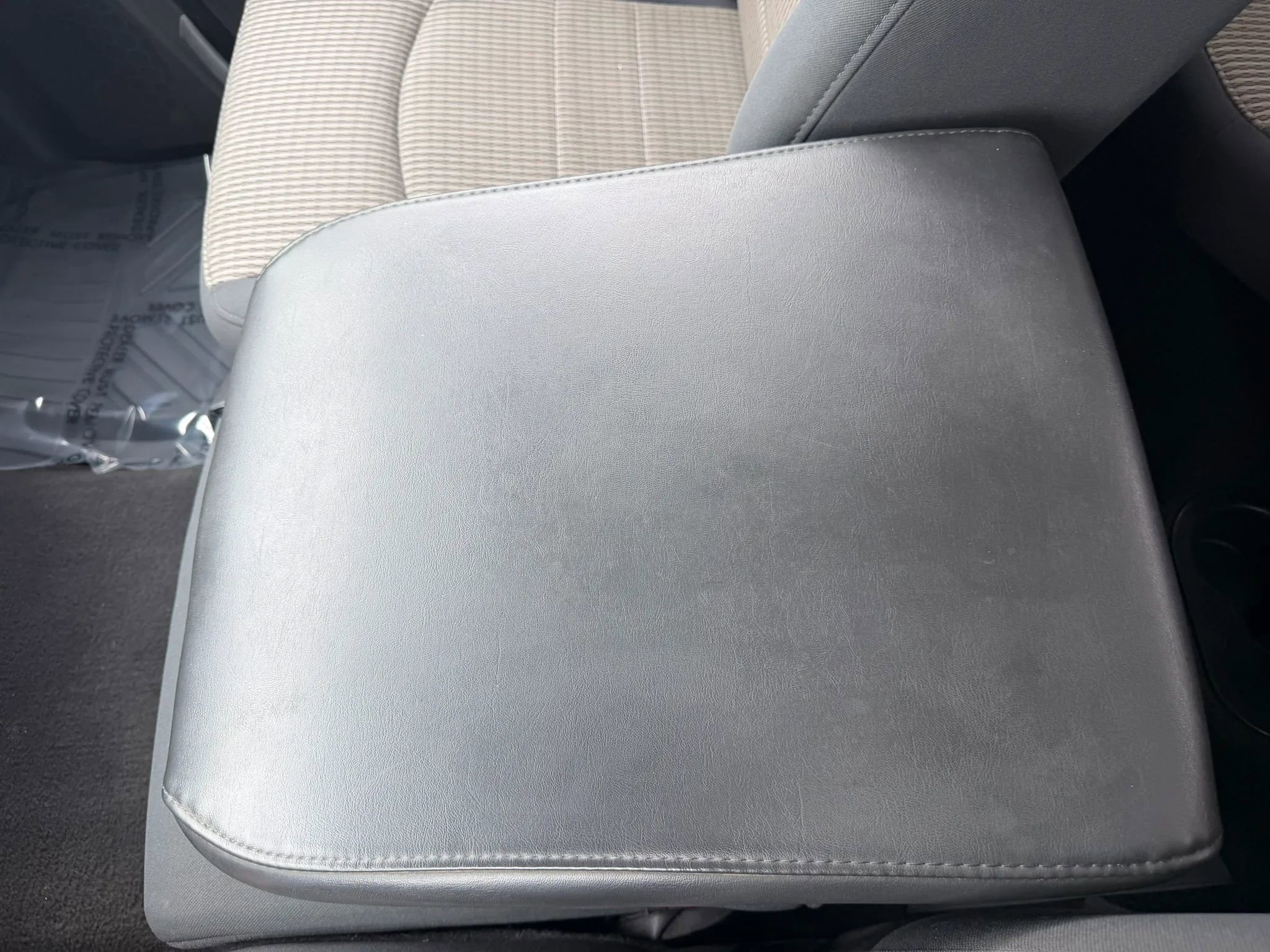 Used 2011 RAM 1500 ST w/ ST Popular Equipment Group AWD/4WD image 30